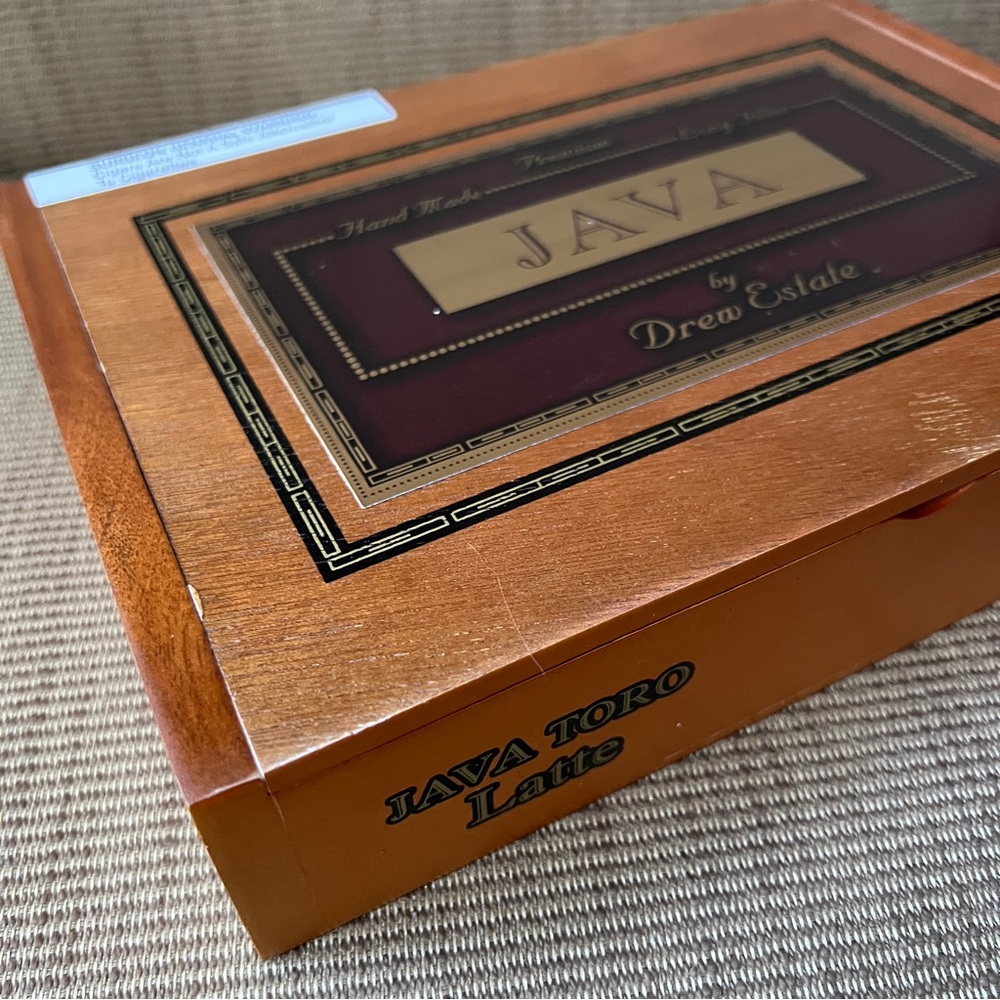 Java by Drew Estate Empty Cigar Box – Java Toro Latte - Picture 2 of 4